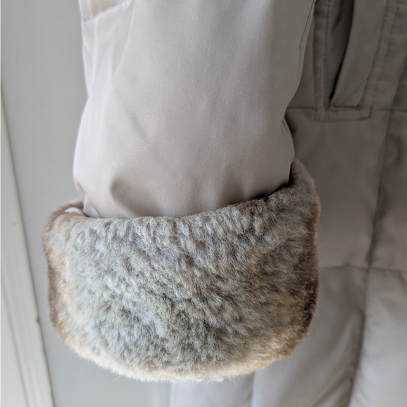 Gallery Cream Puffer Coat with Fur Hood - Picture 5 of 5